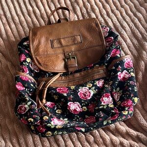 American Eagle Floral Medium Backpack with Lots of Pockets
